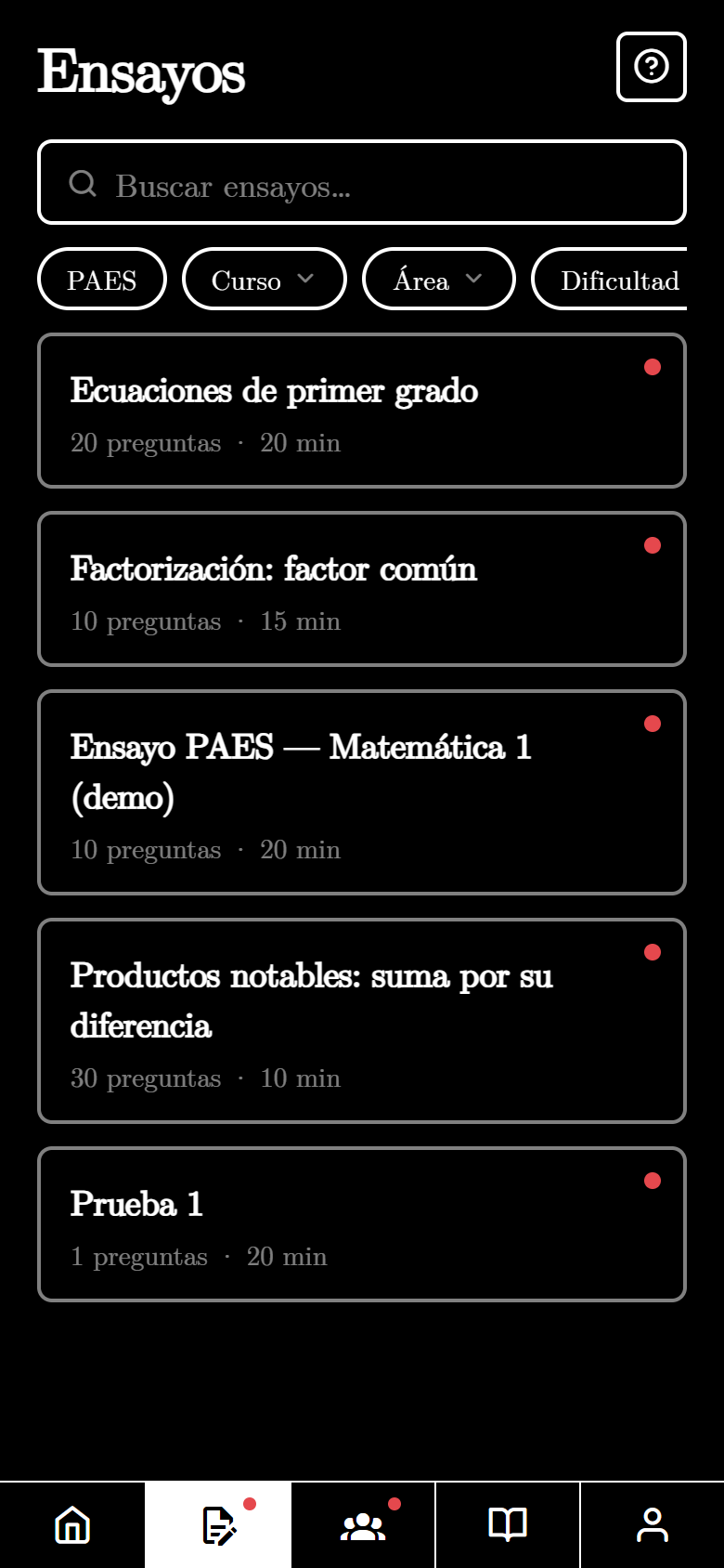 Pestaña Ensayos con ensayos PAES de matemática filtrables por curso y área